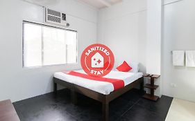 Oyo 136 Regal Residences